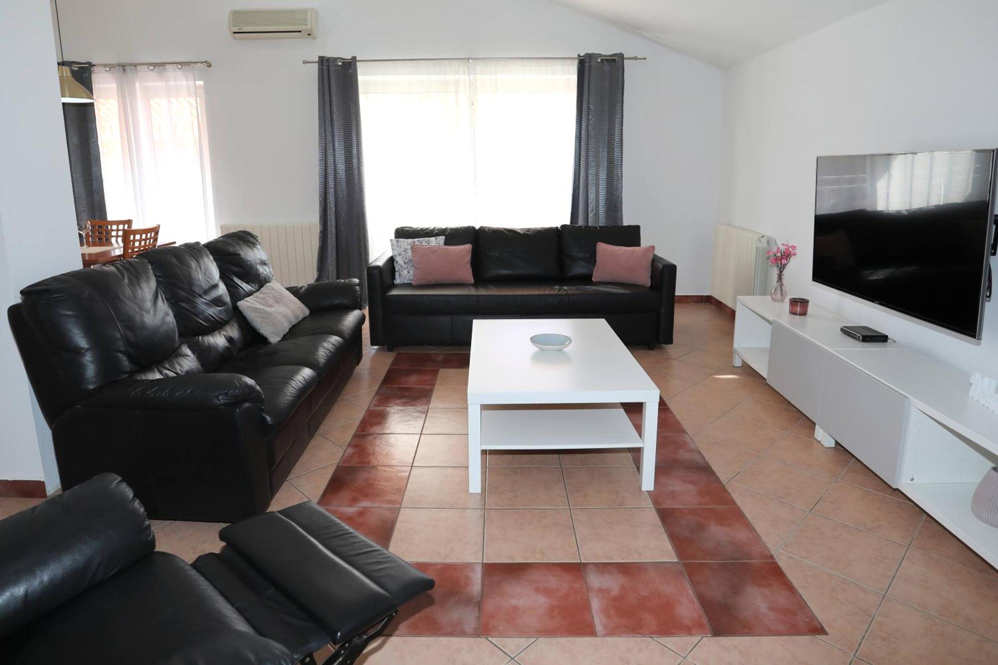 Apartman Debora Sa Privatnim Bazenom พูลา ภายนอก รูปภาพ
